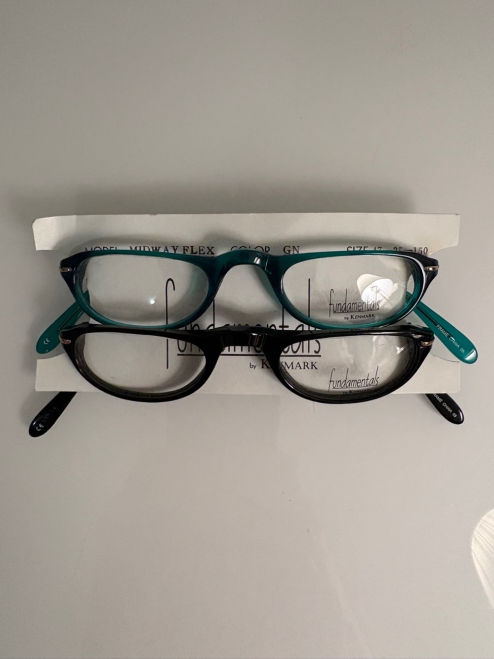 Vintage Fundamentals by Kenmark Midway Flex Frames Bundle – Black & Green